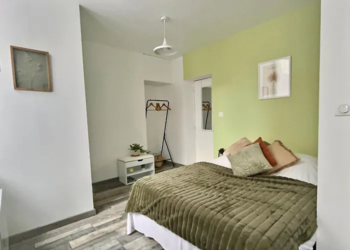 Le Jard Apartmán Châlons-en-Champagne